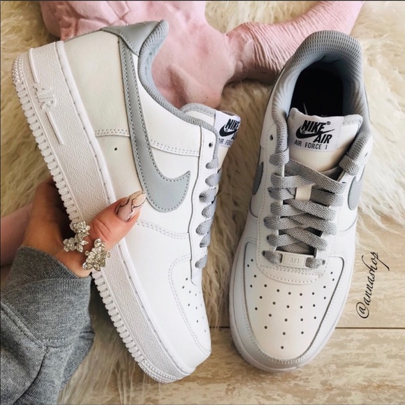Nike Air Force 1 Mid Id Damen Beige Weiß Sneaker | Auf Verkauf Nike Air Force 1 Mid Id Damen Beige Weiß Sneaker | Auf Verkauf